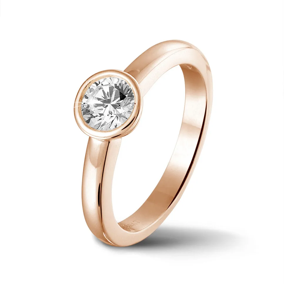 0.90 quilates anillo solitario en oro rojo con un diamante redondo 