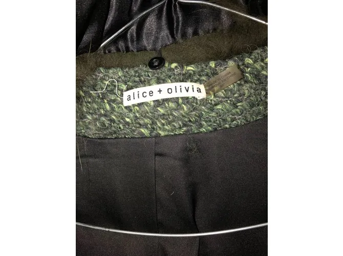 Alice + Olivia Capa Verde 
