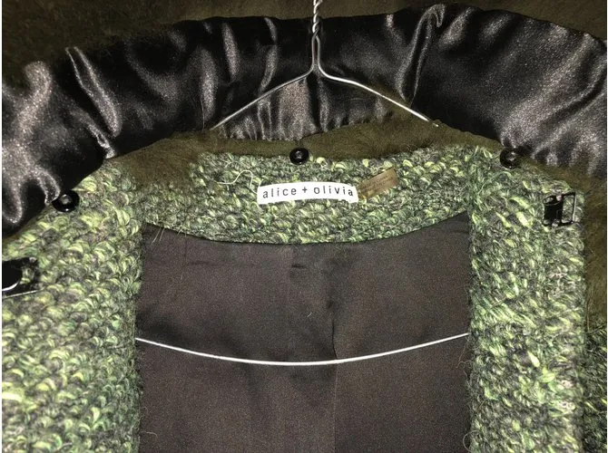 Alice + Olivia Capa Verde 