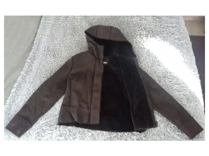 Autre Marque Capa / chaqueta de caché de caché Marrón oscuro 