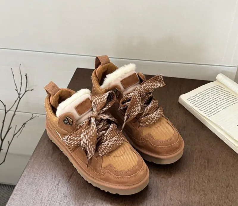 Autumn Winter Low Mel Botas informales zapatos Mujeres botas de nieve Top acogedor de piel de oveja Venta de Sport Botas casuale