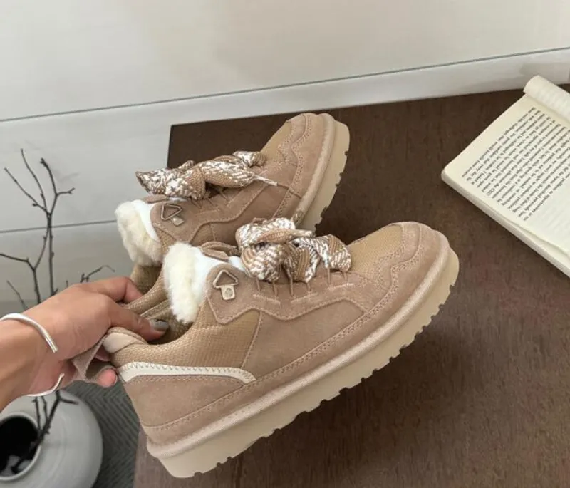 Autumn Winter Low Mel Botas informales zapatos Mujeres botas de nieve Top acogedor de piel de oveja Venta de Sport Botas casuale
