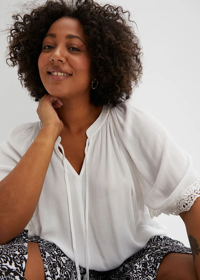 Blusa con encaje de viscosa sostenible Negro