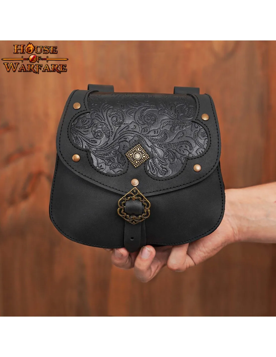 Bolsa medieval en piel repujada para colgar en el cinturón