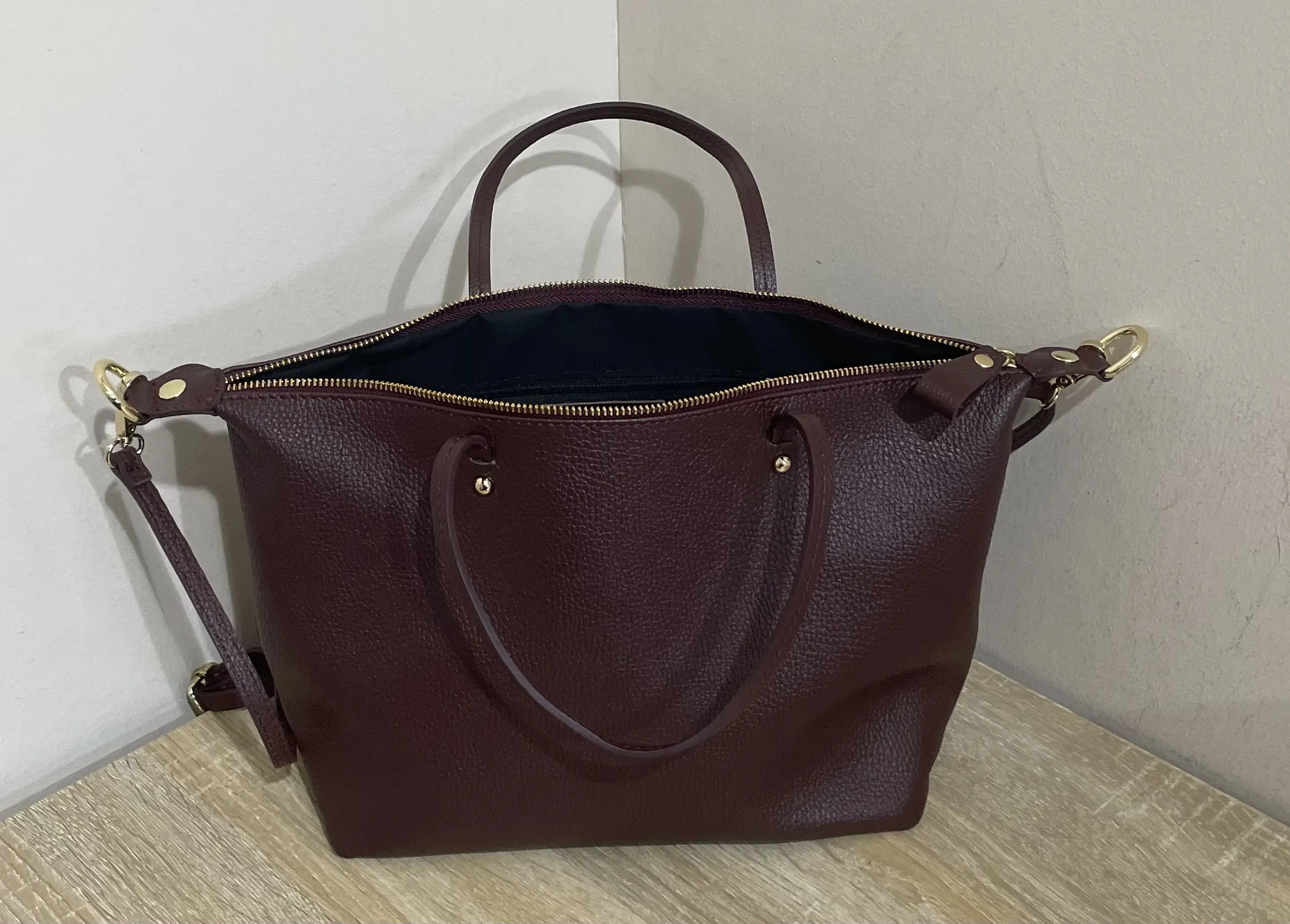 Bolso City Piel Burdeos