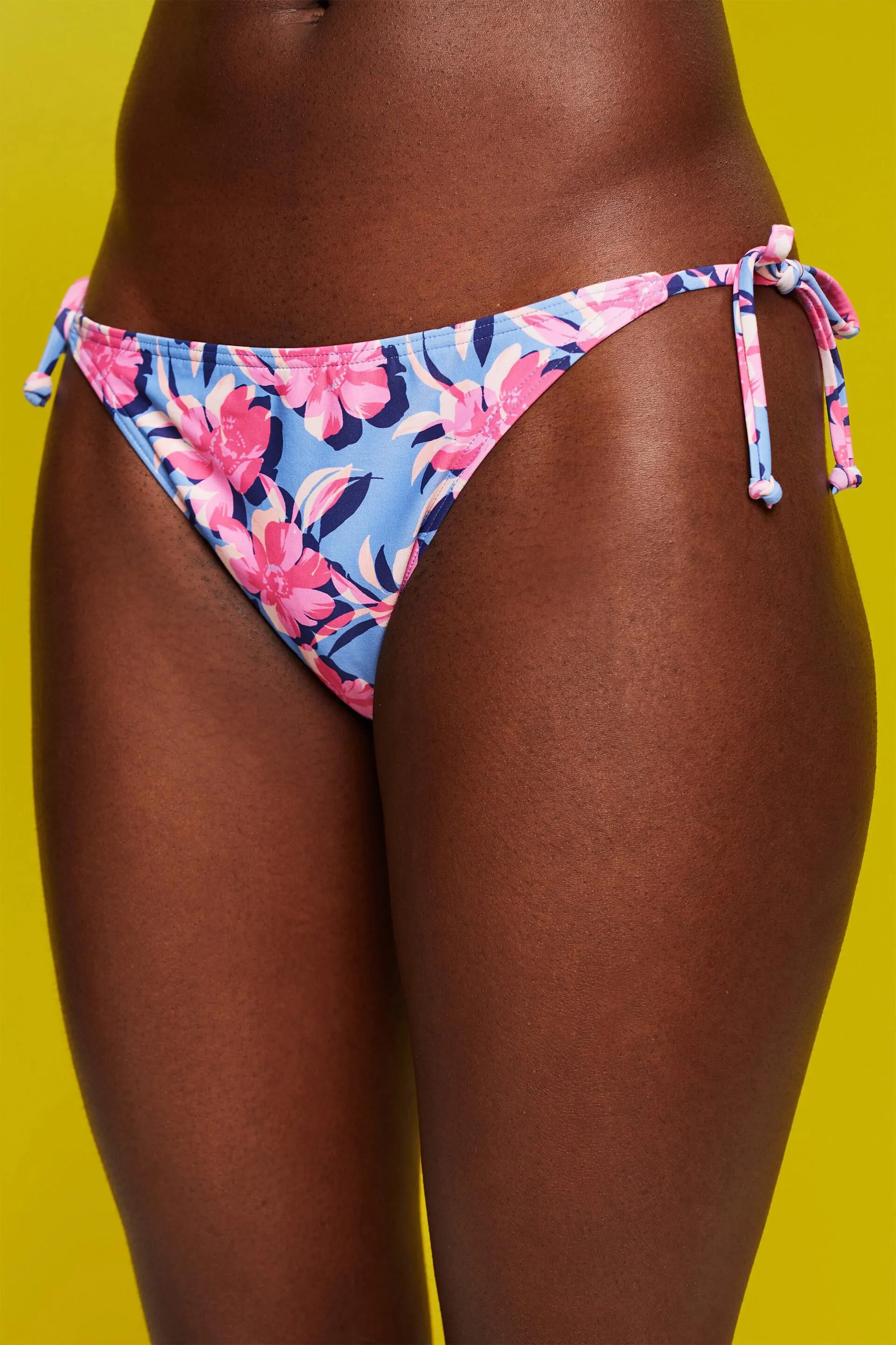 Braguita de bikini de tejido reciclado con lazadas laterales