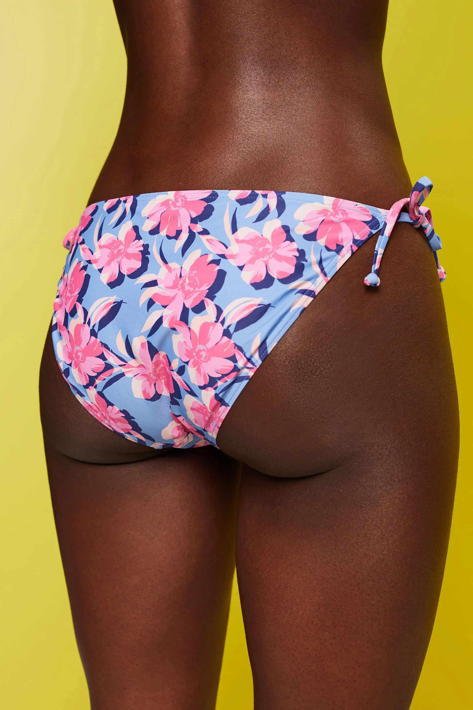 Braguita de bikini de tejido reciclado con lazadas laterales