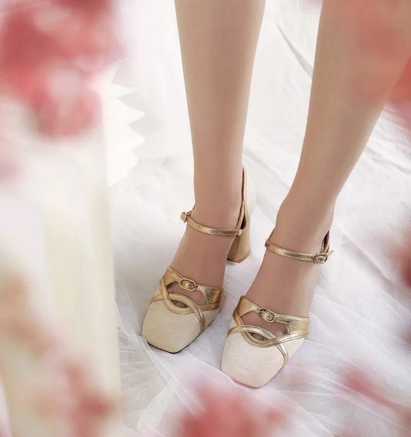 BRIOBINDI WHITE
