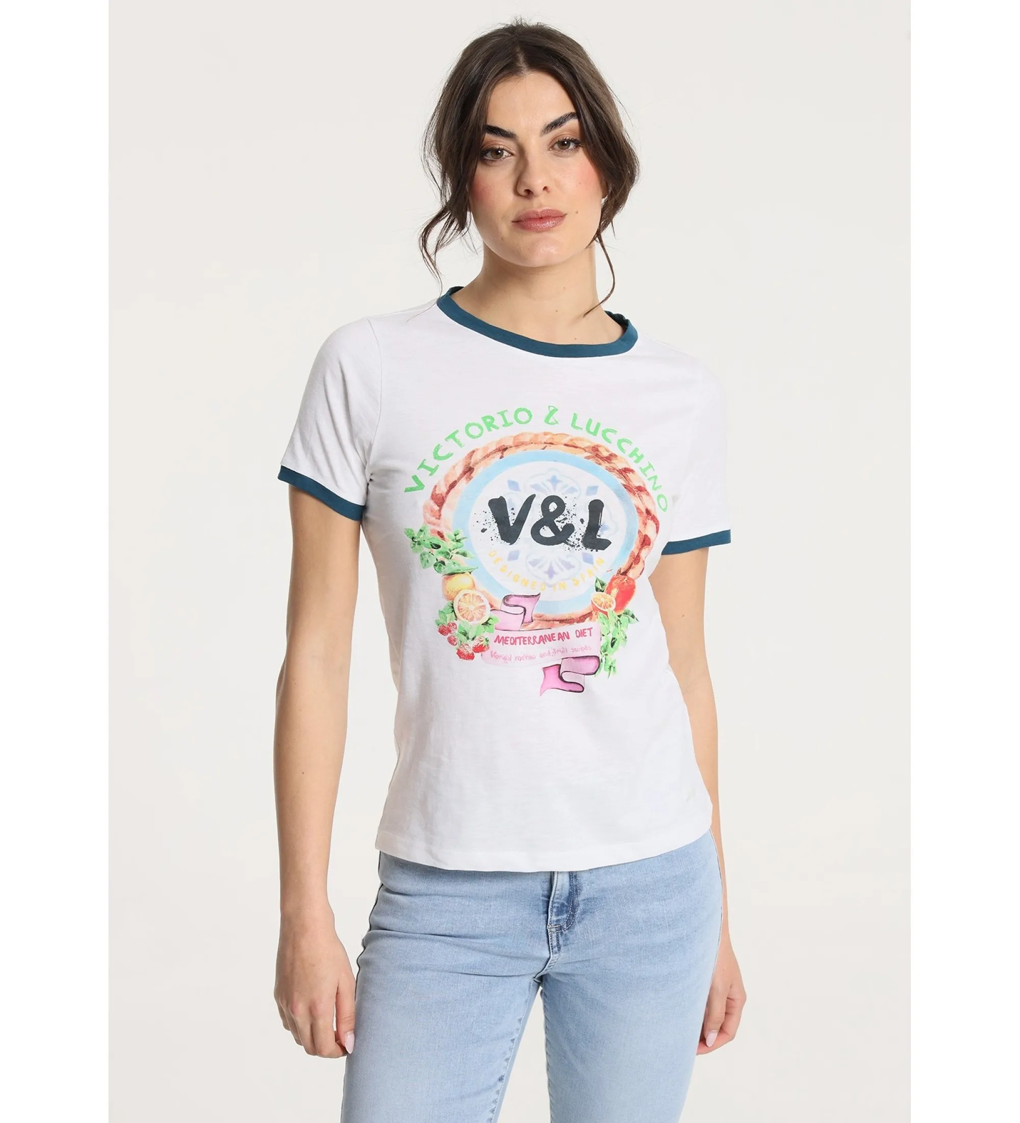 Camiseta de manga corta estilo mediterraneo blanco