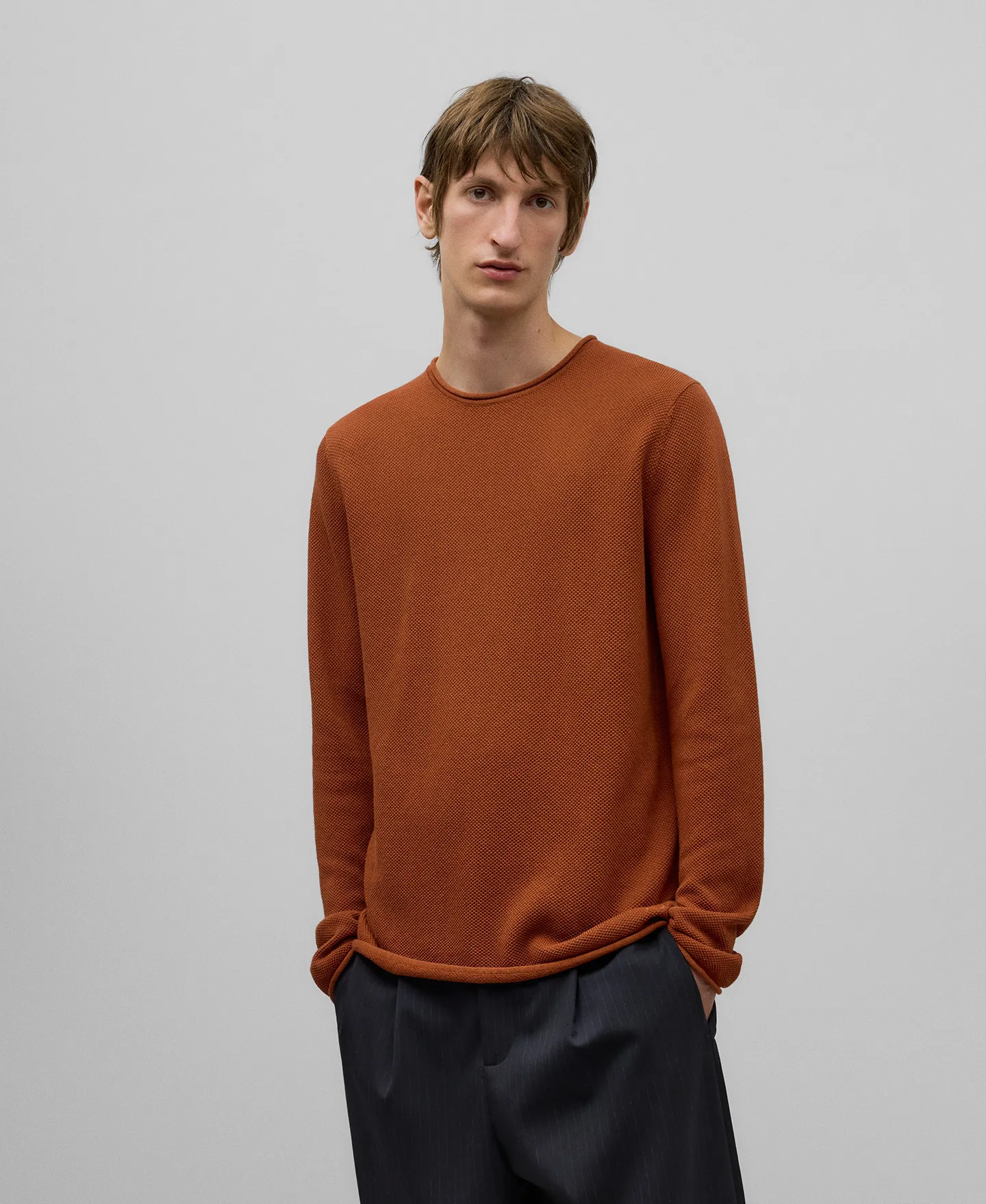 Camiseta estructurada manga larga hombre