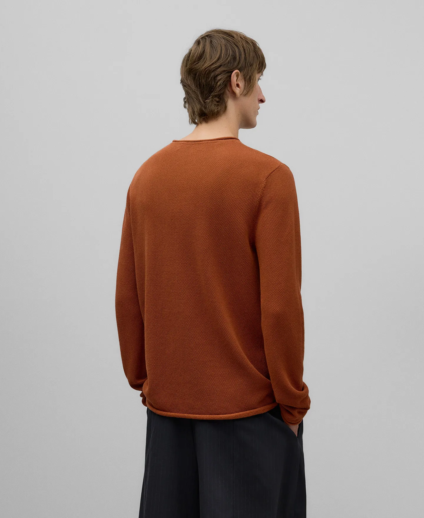 Camiseta estructurada manga larga hombre