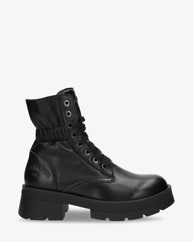Clementine B3 Botas de piel con forro interior de piel.