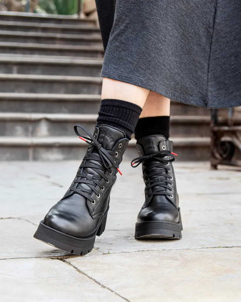 Clementine B3 Botas de piel con forro interior de piel.