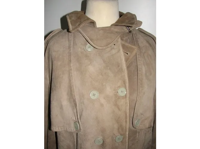 Dolce & Gabbana Gamuza forrada de seda(cuero precioso) Capa Beige 