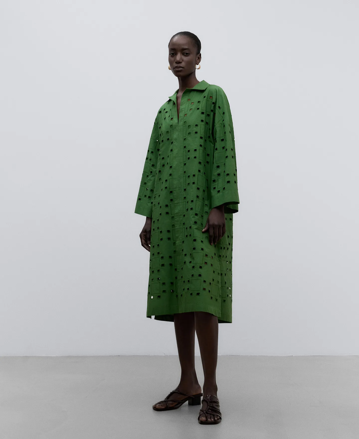 English embroidery green dress woman