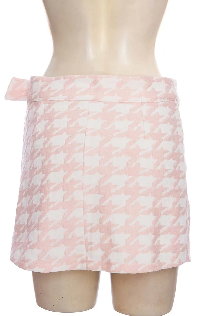 FALDA COLOR ROSADO  FOREVER 21