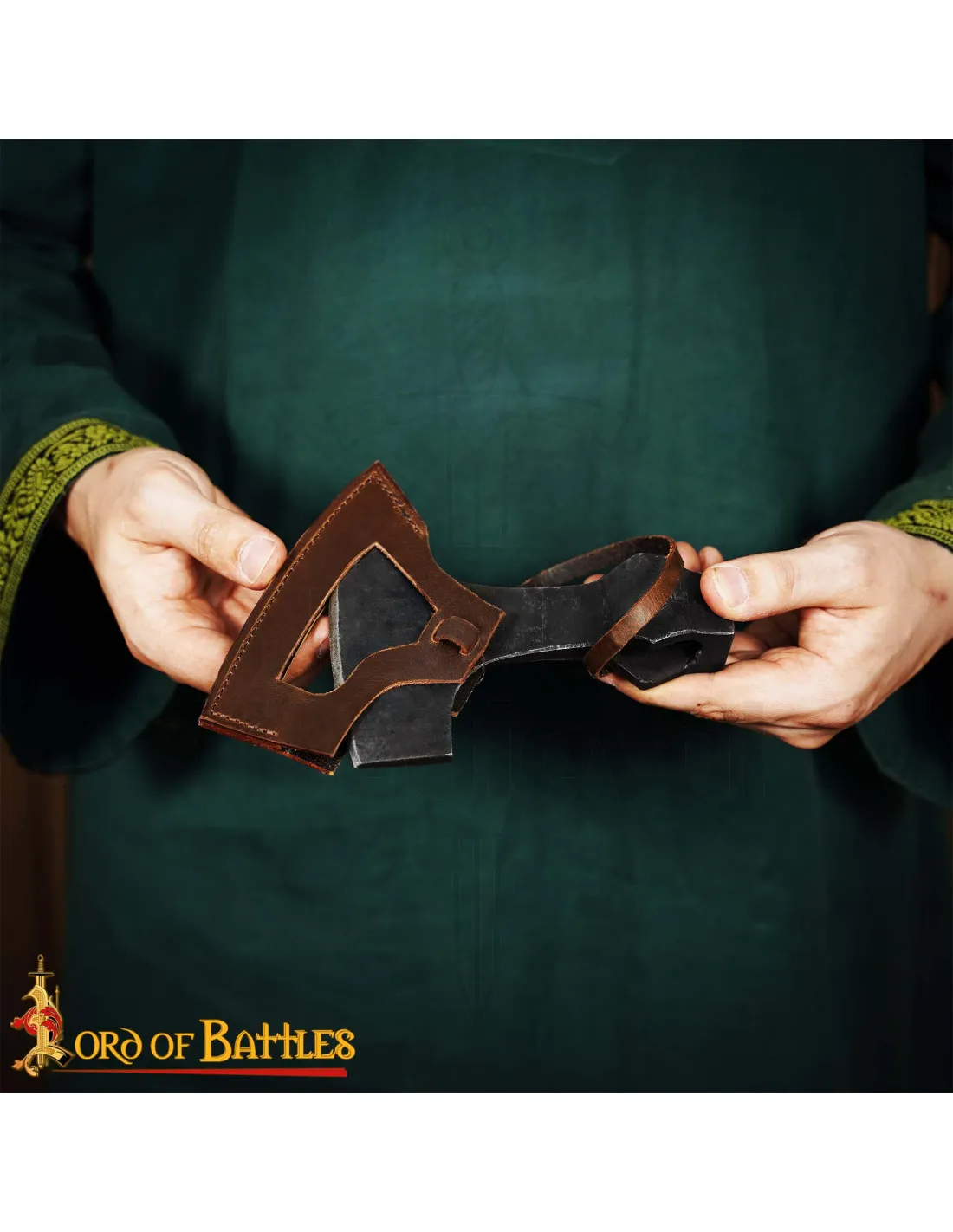 Hacha vikinga acero con funda de cuero (58,5 cm.)