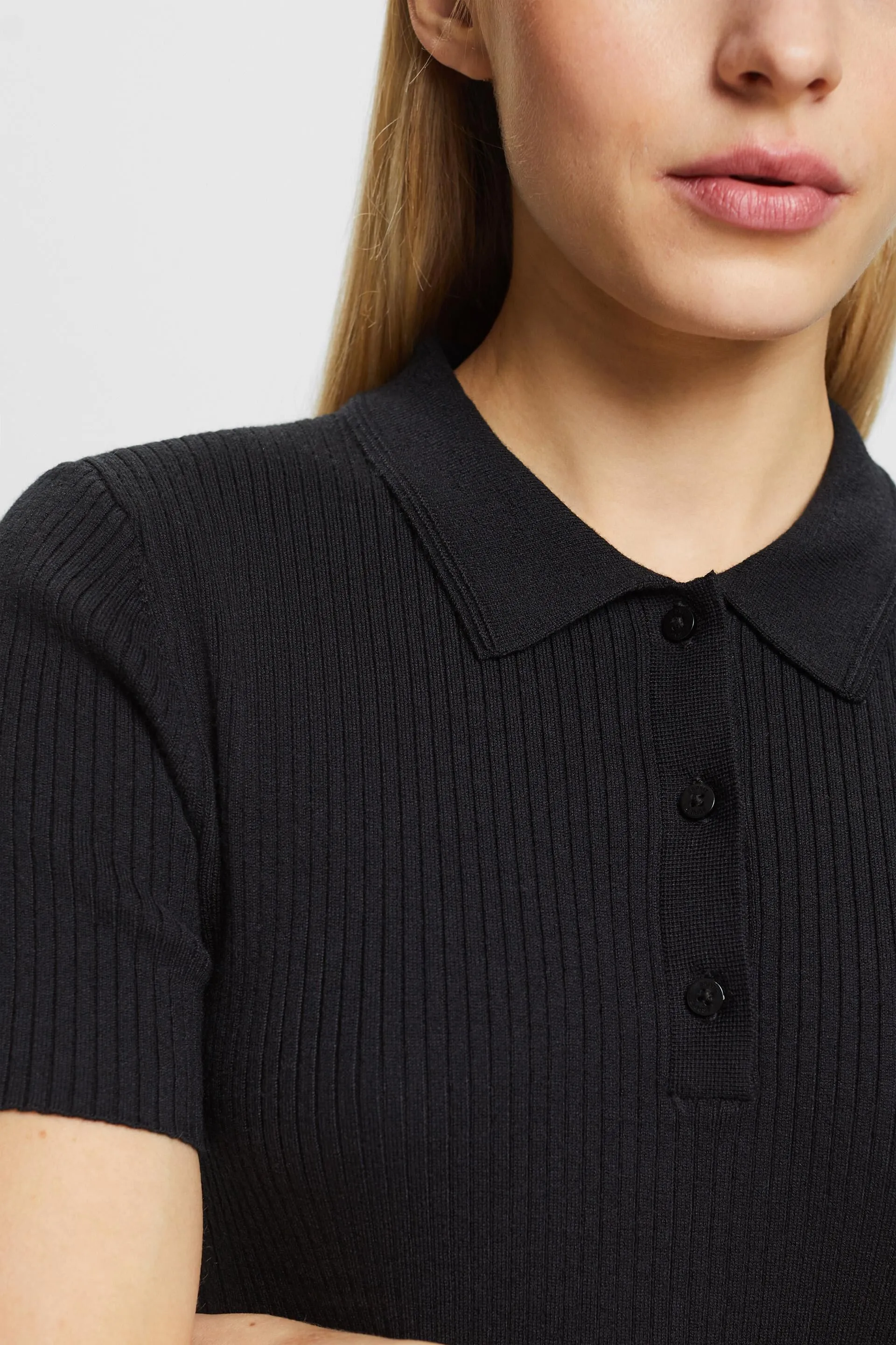 Minivestido de canalé estilo polo