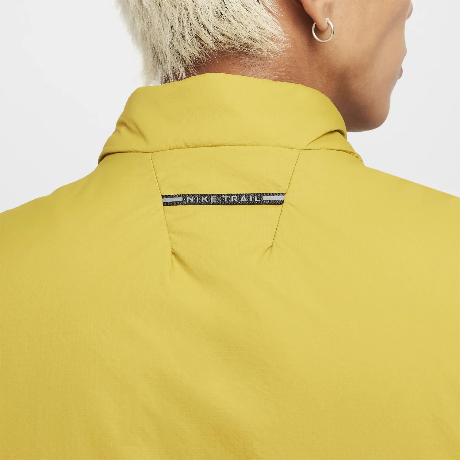 NIKE THERMAFIT PRIMALOFT CHALECO