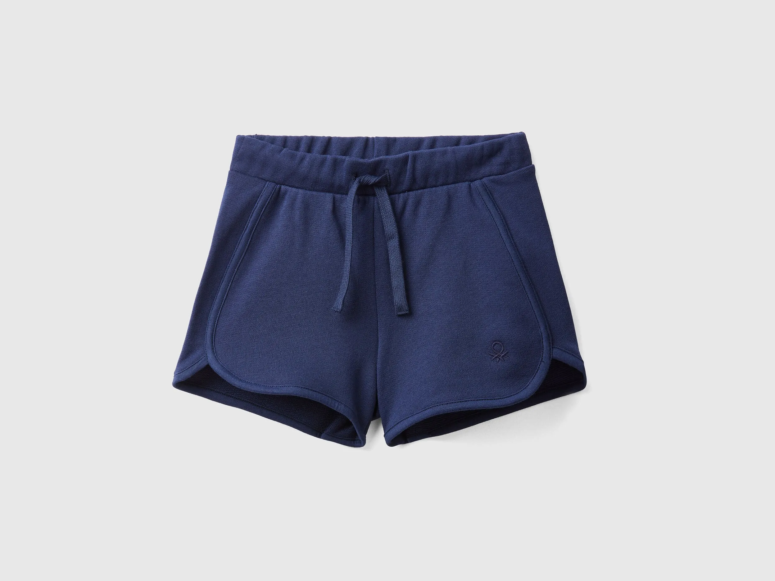 Pantalón corto de felpa de 100 % algodón orgánico