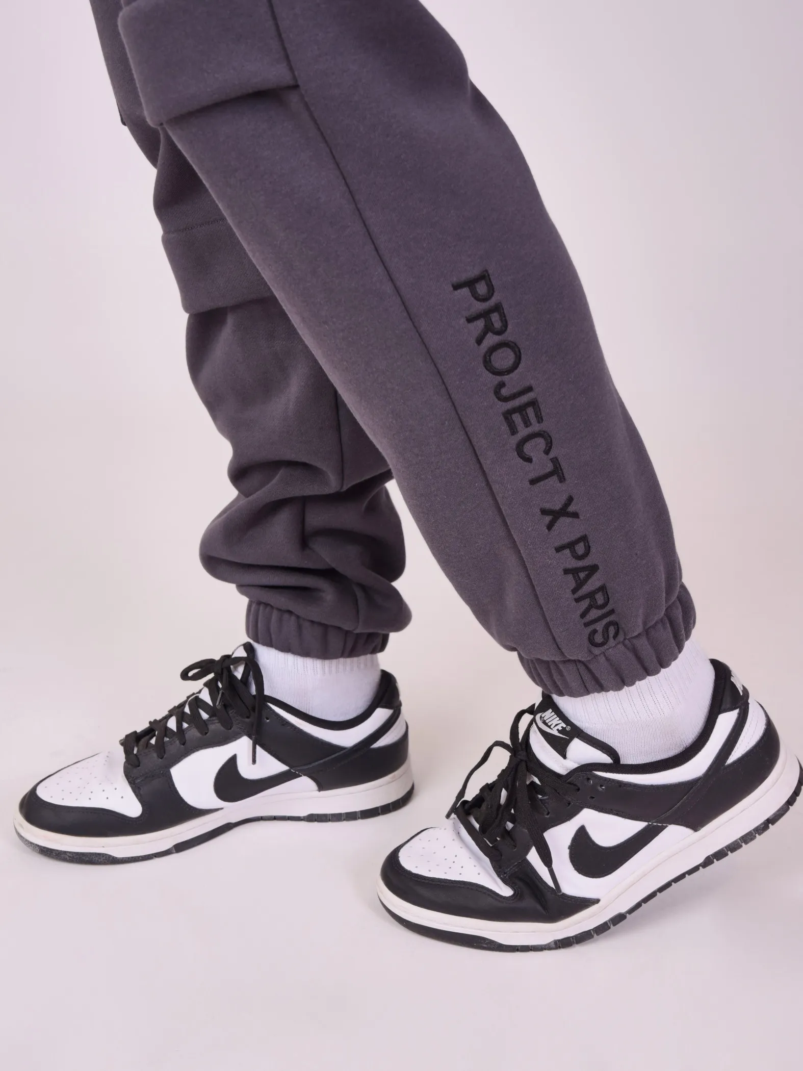 Pantalones de chándal estilo cargo básicos