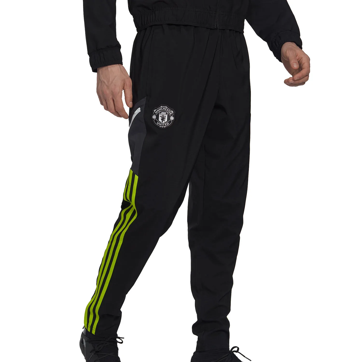 Pantalón adidas United Presentación UCL