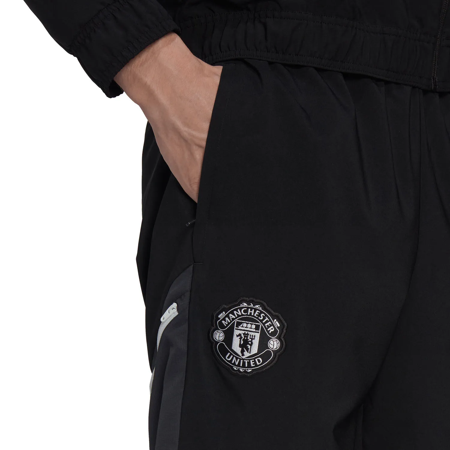 Pantalón adidas United Presentación UCL