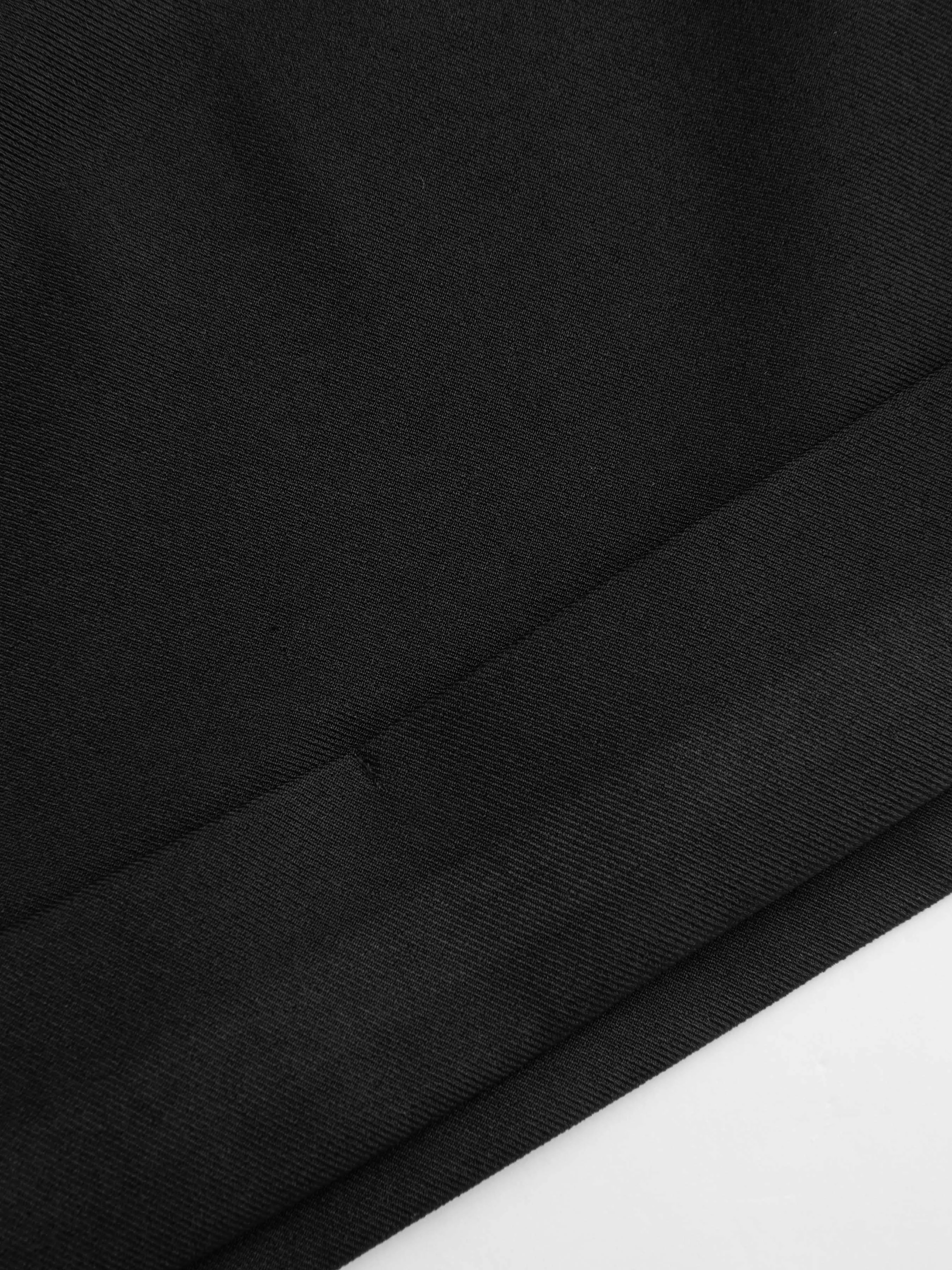 Pantalón corto tejido de tiro medio con bolsillos y dobladillo enrollado con cinturón Curvy