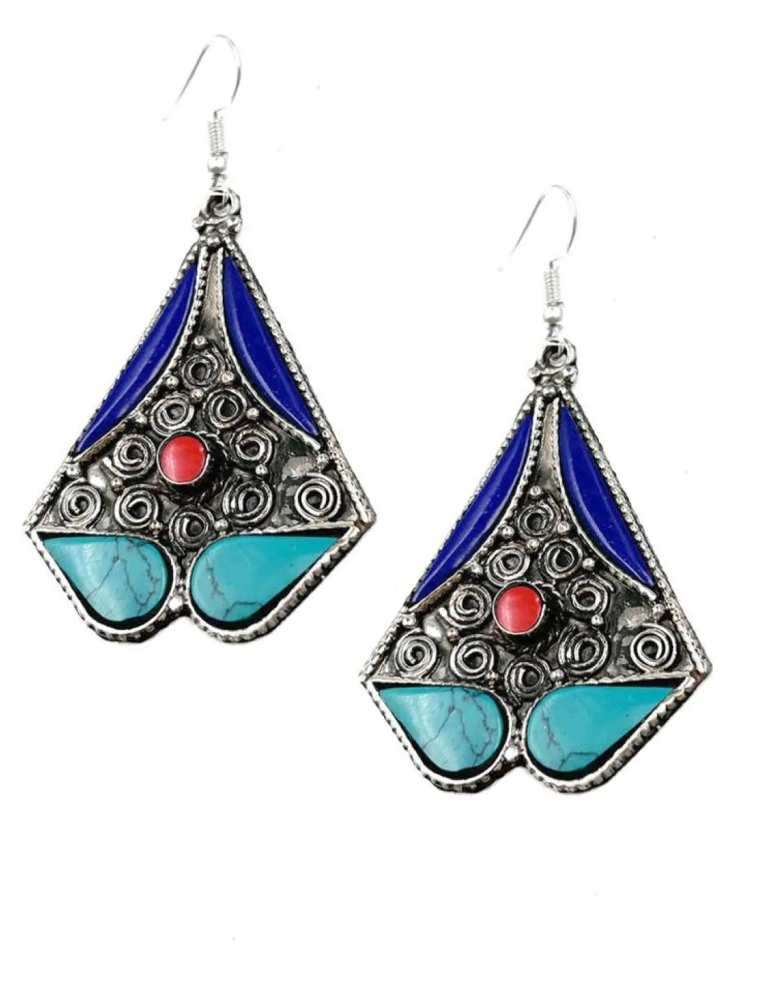 PENDIENTES LARGOS PLATEADOS ESTILO BOHO CHIC CON PIEDRAS