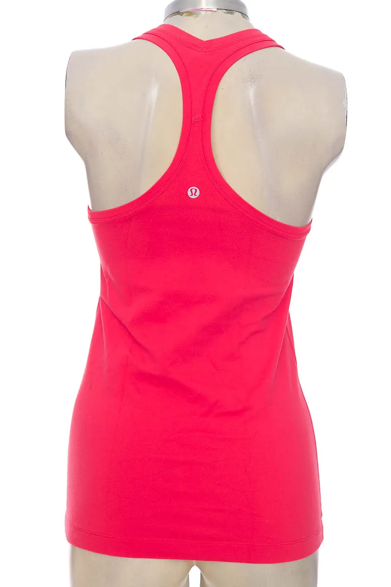 ROPA DEPORTIVA / SALIDA DE BAñO COLOR FUCSIA  LULULEMON