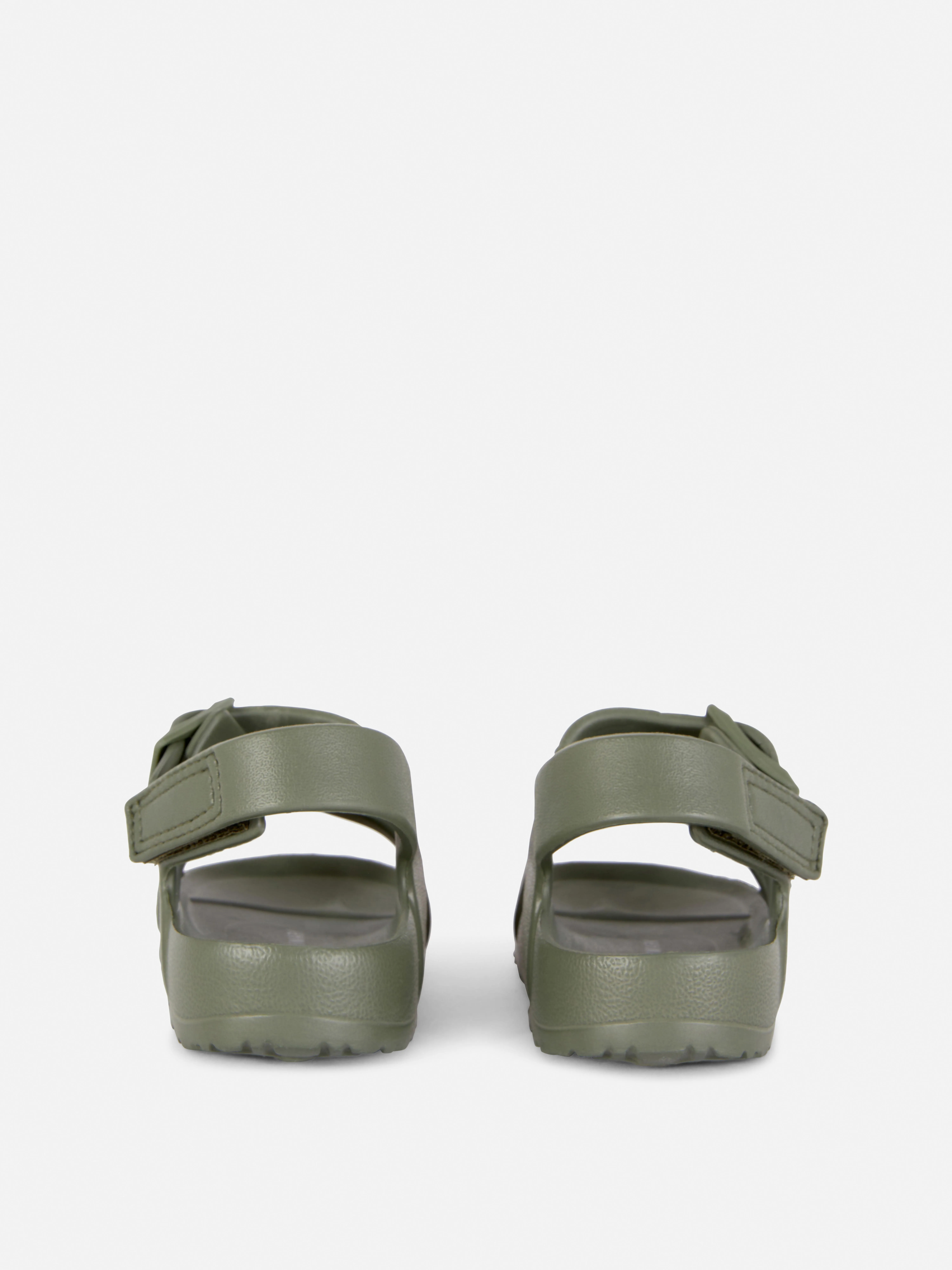 Sandalias de doble tira con hebillas