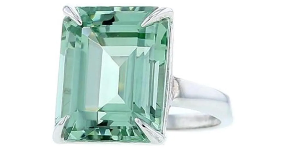 Tiffany & Co TIFFANY Y COMPAÑIA. Anillo bengalas en plata de primera ley y cuarzo Verde 